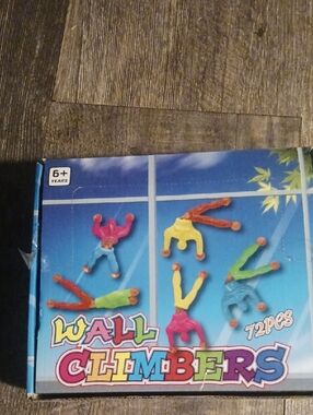 Wall Climbers 72 Pieces Toy 6 +